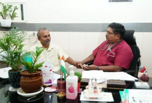 Dr P Srinivasa Chowdary, Dr P Srinivasa Chowdary Cardiologist, Aayush Hospital Vijayawada, Best Cardiologist in Vijayawada, Cardiology Expert Andhra Pradesh, Aayush NRI LEPL Healthcare, Dr P S Chowdar